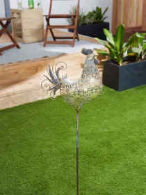ROOSTER GARDEN STAKE